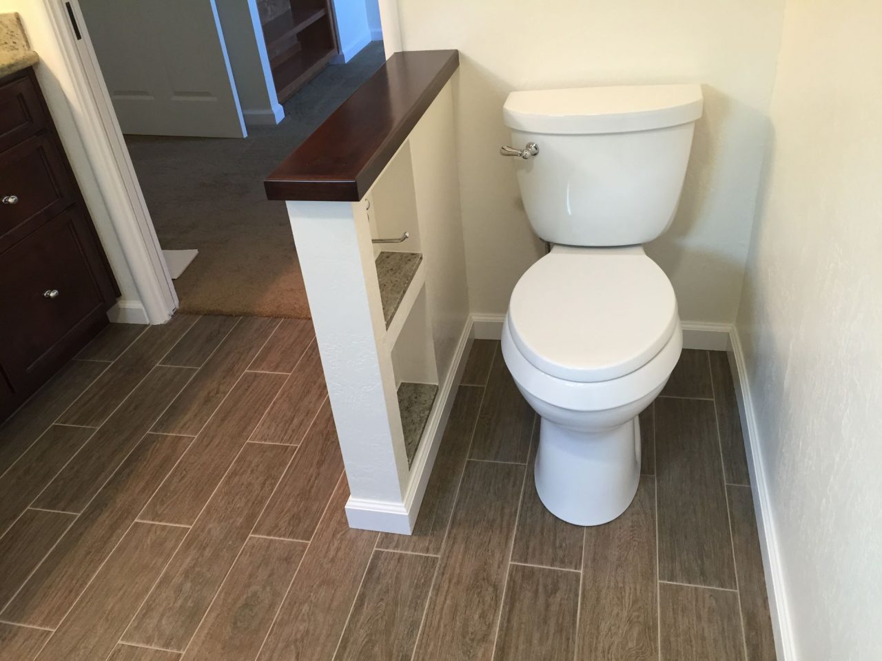 washroom remodeling company contractor